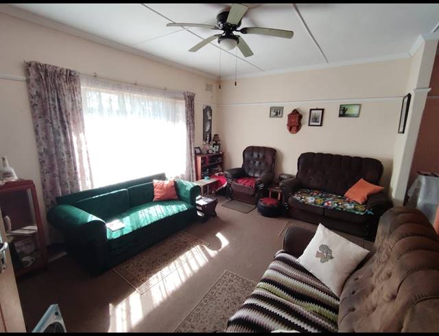 3 BEDROOM HOUSE SOLD IN SEA VIEW